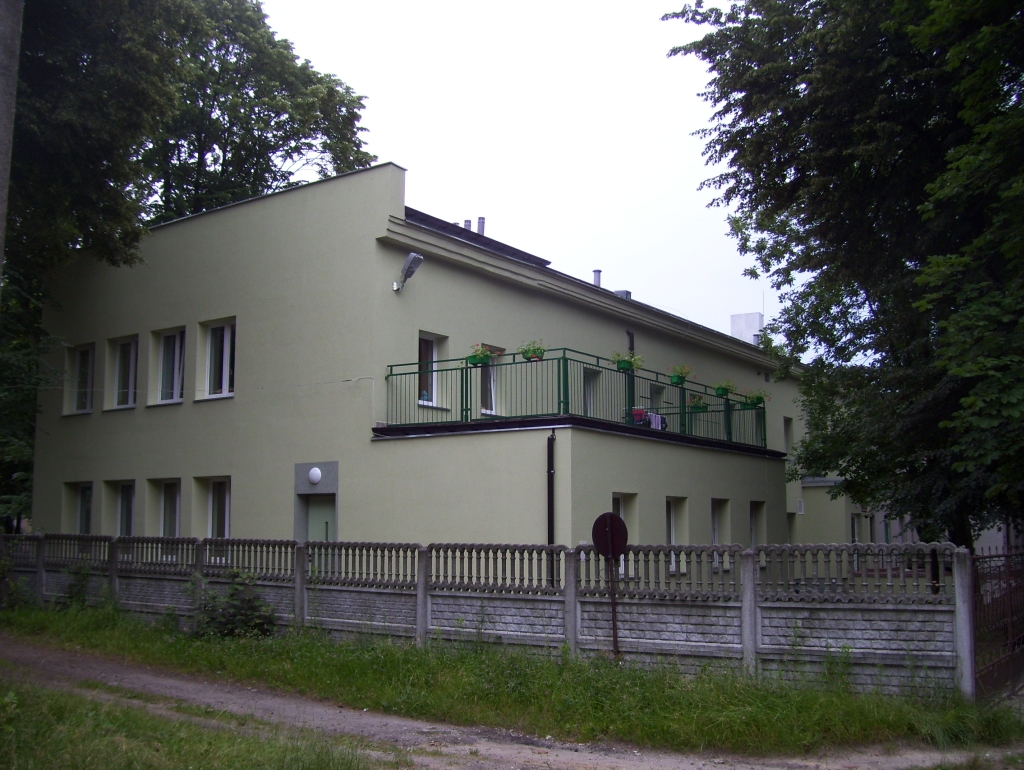 dziecko-z-plecakiem